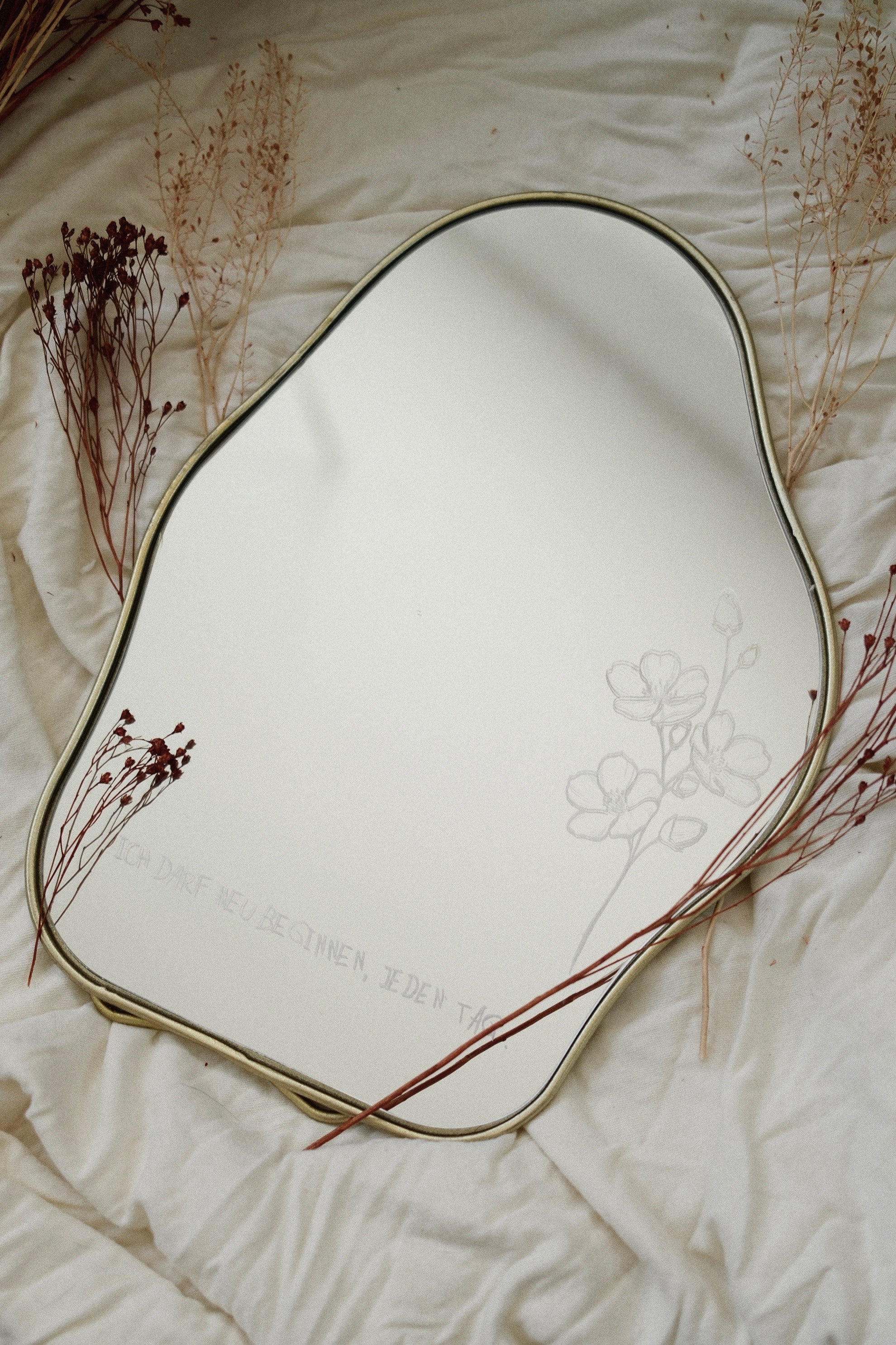 2. adventstürchen: kirschblüte spiegel